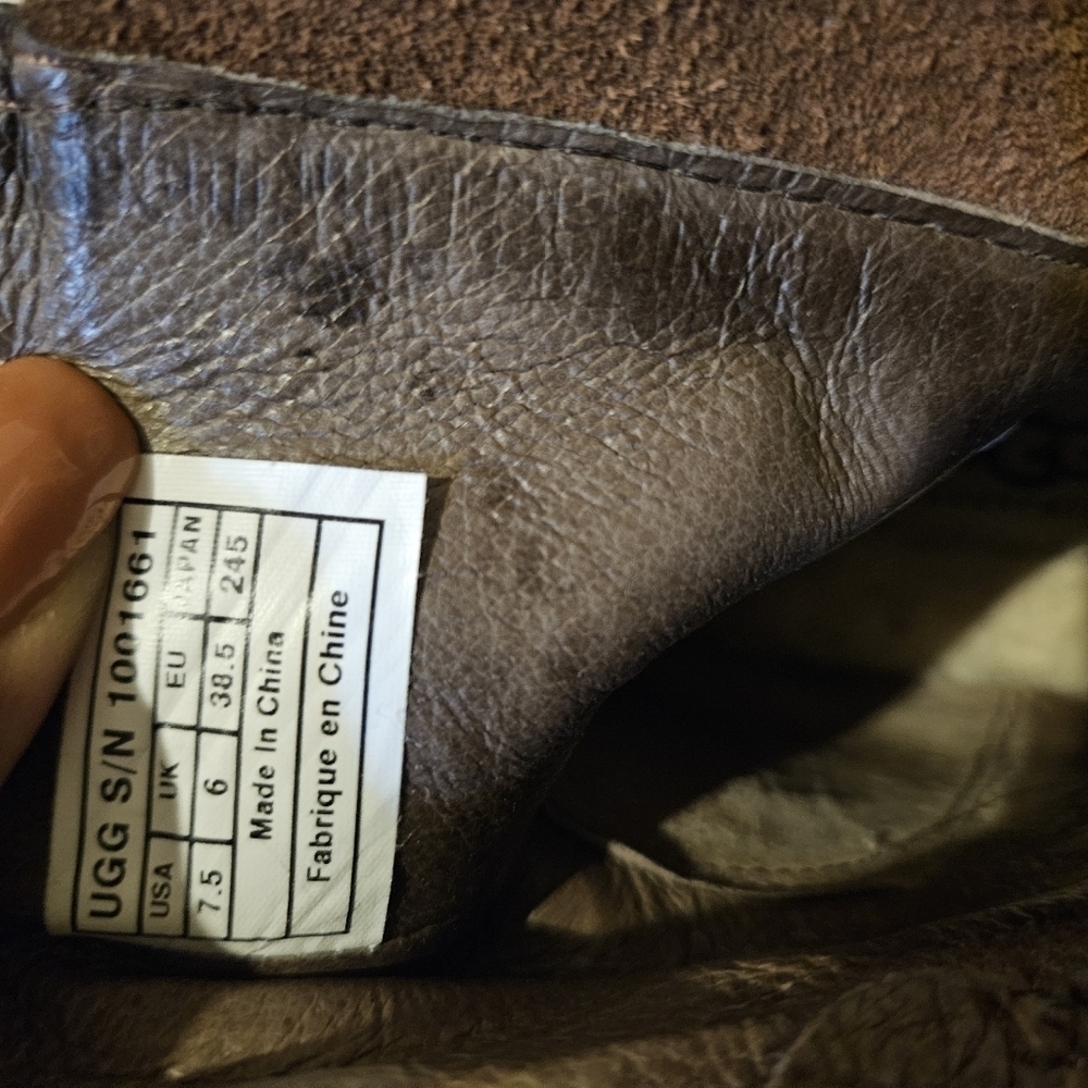Womens UGG leather Ankle boots - Picture 5 of 8